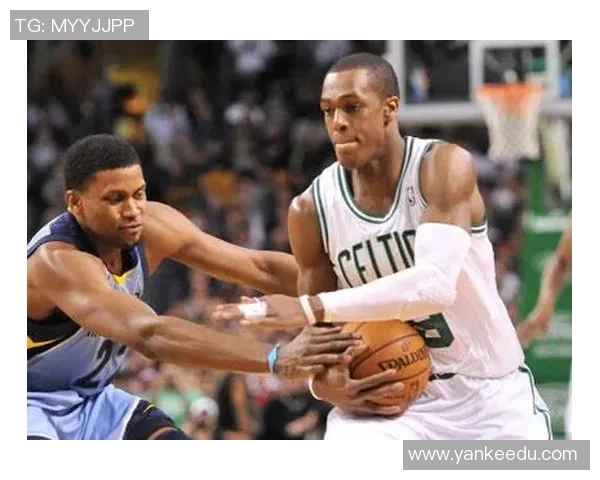 武汉篮球队战术创新引发热议球迷热盼新赛季表现提升